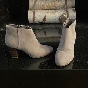 Old Navy Women’s Booties